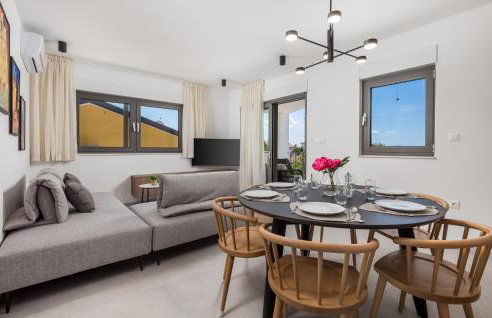 Beautiful Apartment In Omisalj - Foto 29