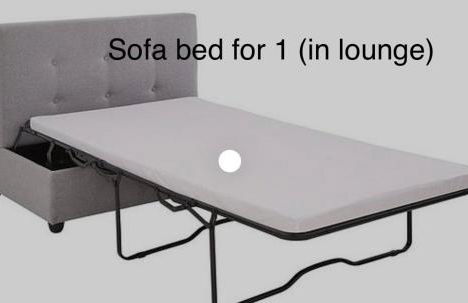 Bay - Brambles Chine, Colwell Bay - 5 star WiFi - Short walk to The Hut and beach - 1 night stays available - Ferry offers - Photo 14