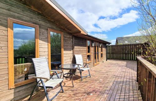 Torridon 1 with Private Hot Tub - Fife - Loch Leven - Lomond Hills- Pet Friendly - Photo 5