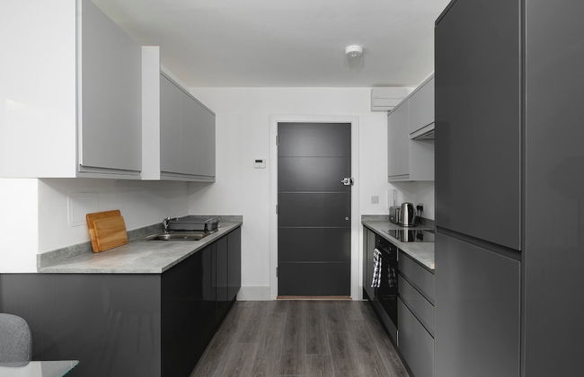 Skyvillion -vineyard Court- Enfield 1-bed Wgarden - Photo 15