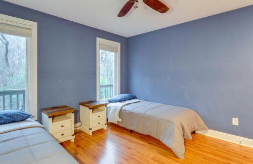 Spacious Lakefront Apt with Deck in Fayetteville! - Foto 30