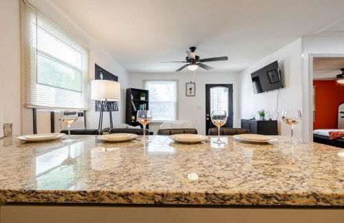 Comfortable 2 Bedroom Near Downtown Atl Sleeps 4 Free Parking - Foto 25