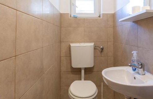 Awesome Home In Dugopolje With Wifi - Foto 44