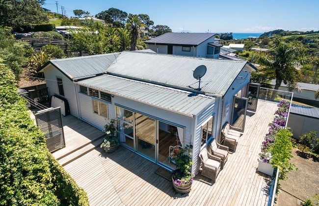 The Vintage Cottage - Photo 1