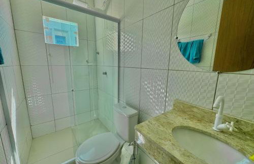 Bela acomodação em jacuipe com churrasqueira, piscina, mesa de sinuca e três quartos, dois sendo suítes! Além de muito espaço por toda a área! - Foto 4