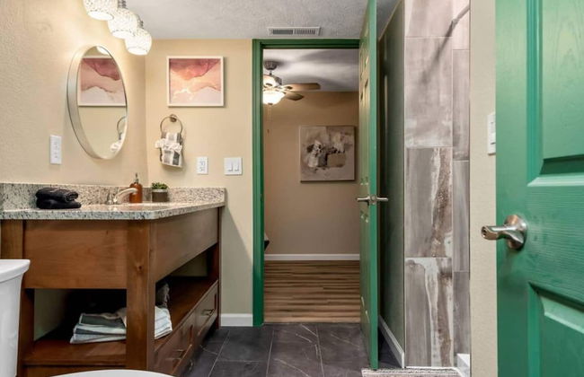 Hot Tub-Firepit-Bunkroom near Crick - Foto 22