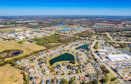 South Facing Private Pool with Lake View & Spa - Quiet Vacation Area - Family Friendly - Foto 51