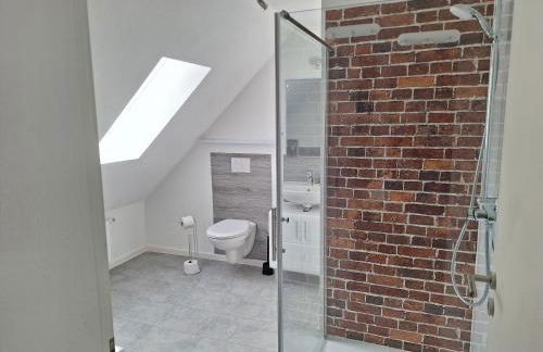 Exklusive Wohlfühloase mit 7 Einzelbetten großer Balkon MwSt ausweisbar in toller Lage von Melsungen - Foto 2