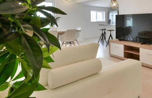 Luxury Villa Maria with large pool - Foto 30