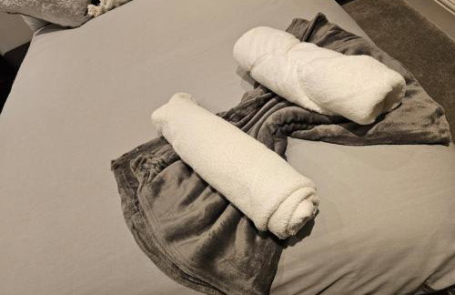 The Rocky Luxe - 4 Bedrooms - Parking - Sleeps 8 - Foto 31