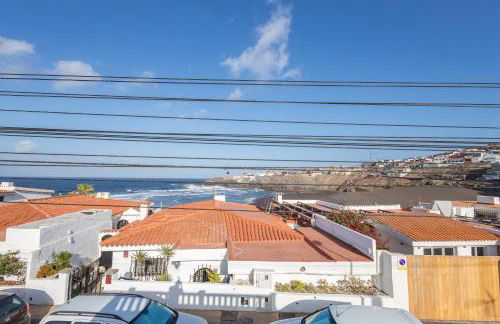 Sea Views Private Terrace 2BR House near the Beach - Foto 42