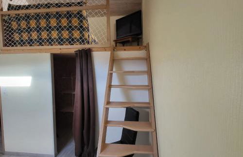 Appartement lumineux 3 chambres, terrasse, proche commerces et ski, avec WiFi - FR-1-589-677 - Foto 10