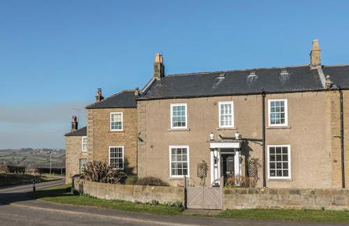 Sneaton Hall Apartment 4 - Photo 2