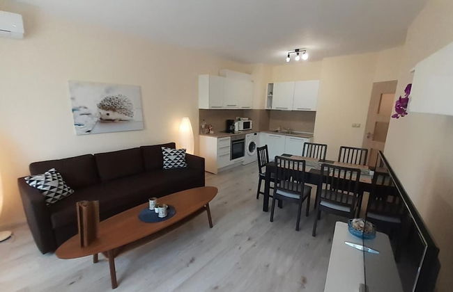 Varna South Bay Apart Complex - Photo 10