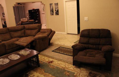 Arts, Fenced Private Pool, Fire World - Foto 13