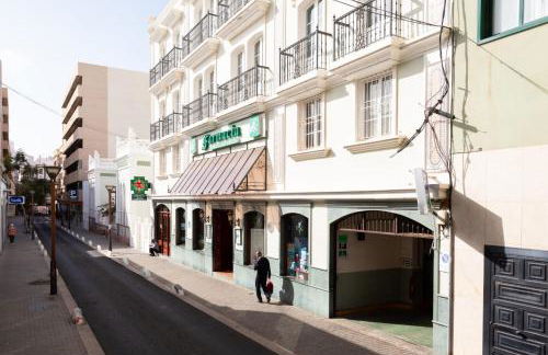 Rooms & Suites Loft 2F Deluxe Edition Arrecife - Foto 25