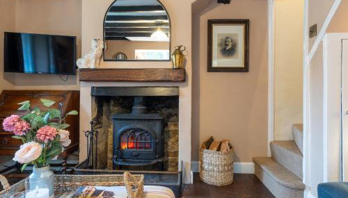Beautiful 2 Bedroom Cottage in the Cotswolds - Foto 5