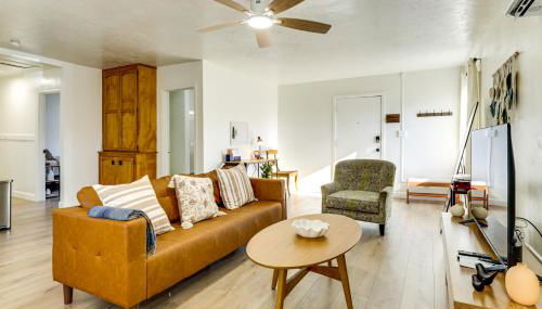 Clear Lake Living! Pet-Friendly Gem with Fenced Yard - Foto 1