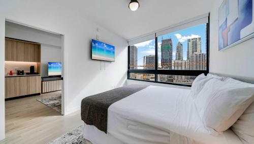 Sleek Escape-Resort-Style Stay with Pool Spa & more - Foto 3