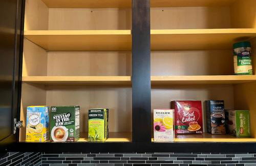 Spacious 4BR Retreat-Lush Garden - Foto 2