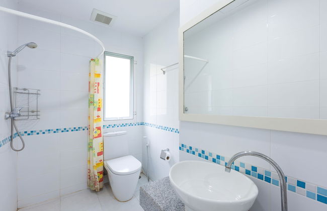 Baan Poolom Beachfront Condominium - Foto 62