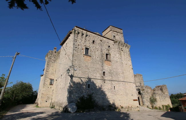 Historic Castle With View - Photo 26