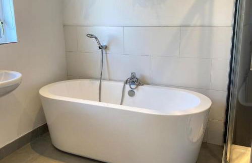 Carrick Retreat - Free off street parking - Foto 6