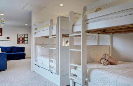 Family Tides by Bayley Vacation Rentals - Photo 55