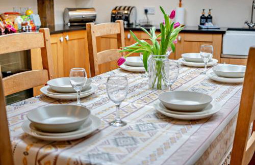 Castle Forge 4-Bedroom Historic Purbeck Forge in Kingston, Corfe Castle, Sleeps 7 - Photo 41