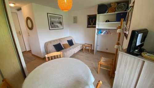 Studio calme avec parking couvert - FR-1-692-90 - Photo 2