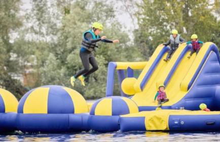 BAF Luxury Stays - Billing Aquadrome - Caravan Sleeps 8 - Photo 42