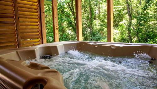 Sublime Cabin with Hot-tub and Fire Pit in Herold, Illinois - Photo 5