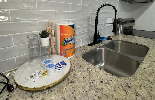 2BD - 1 Dallas l FIFA READY l 5 Min from Love Field - Foto 7