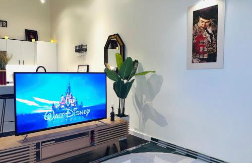 Deep Ellum Theatre Suite - The Black Collection - Photo 2