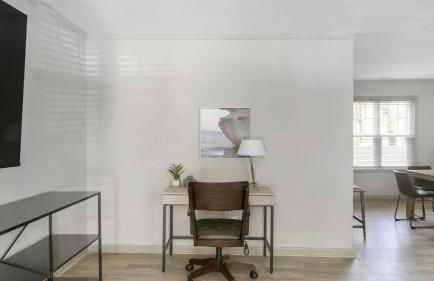 Landing Beautiful 2BD Tennis Court Clubhouse - Foto 36