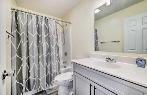 3 Mi to Kalahari Pocono Summit Home with Game Room! - Foto 24