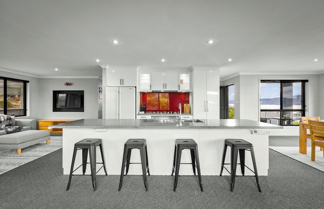 4 Bedroom House - Gorgeous View - Foto 25