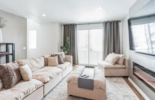 Great for Multiple Families! - Photo 12