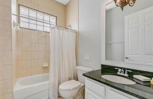 5 Bedrooms with In-law suite REUNION RESORT Villa Pool, Spa, NO water park - Foto 24