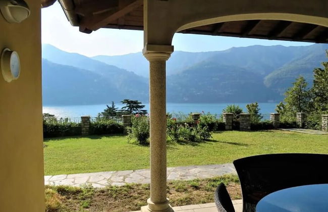 Villa Oliveto with Pool and Lake view - Photo 29