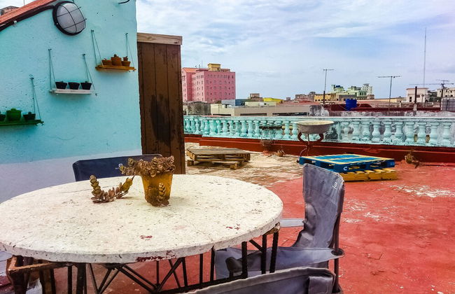 WiFI Gratis Balcon y Terraza Old Havana - Photo 32