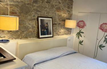 Castle Apartment with Lake View - Foto 25