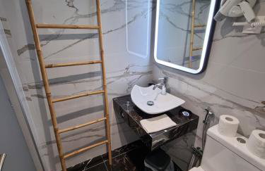 City Space Suites - Photo 14