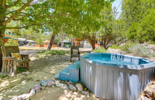 Vibrant Casa Paloma with Patio - Near Vineyards! - Foto 27