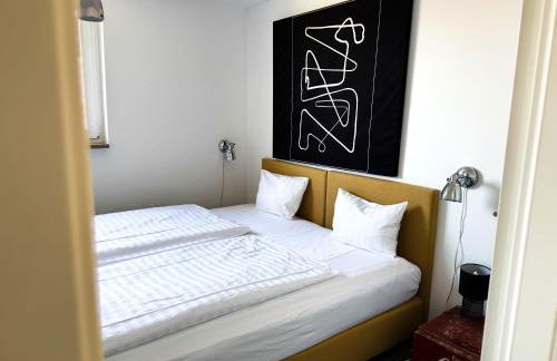 Geräumige Ferienwohnung mit Parkplatz direkt an der S-Bahn nach München - Foto 13