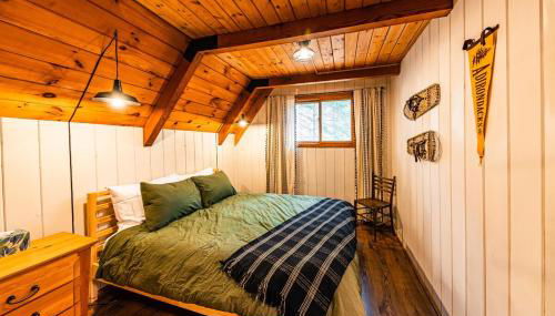 Nine Sides Lodge- Cozy A-Frame makes base camp for ADK Adventures - Foto 4