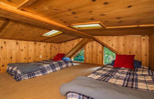 Family Cabin on 6 Acres with Lake Access and Hot Tub! - Foto 18