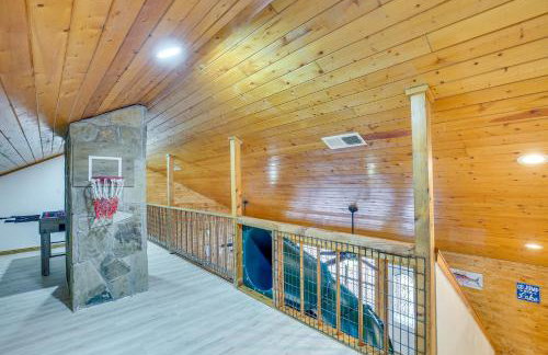 Near Lake Fork Home with Fire Pit in Yantis! - Foto 19