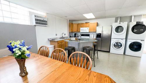 4 Bedroom, 2 Bath, Ranch Style - Foto 5