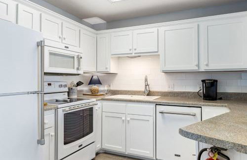 Phoenix V by Southern Vacation Rentals - Photo 14